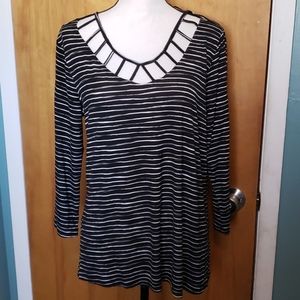 Dana Buchman top